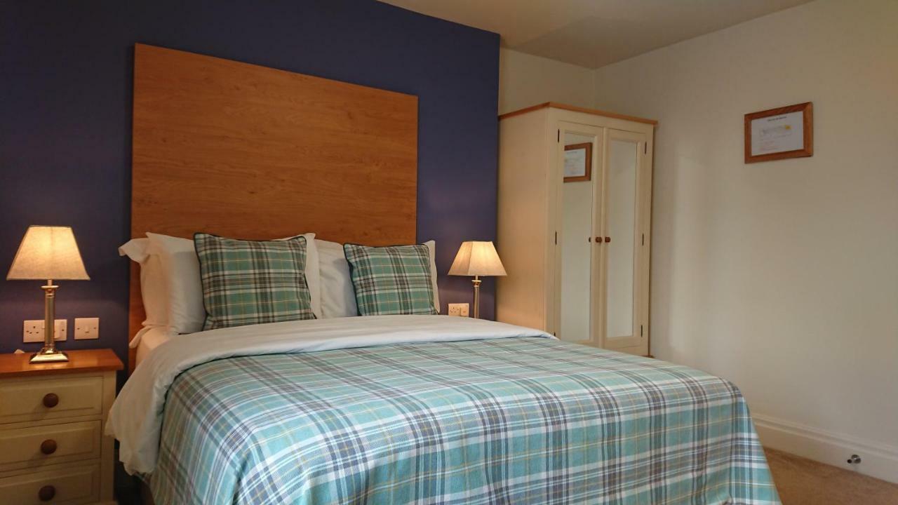 Kelbrook The Craven Heifer Inn מראה חיצוני תמונה